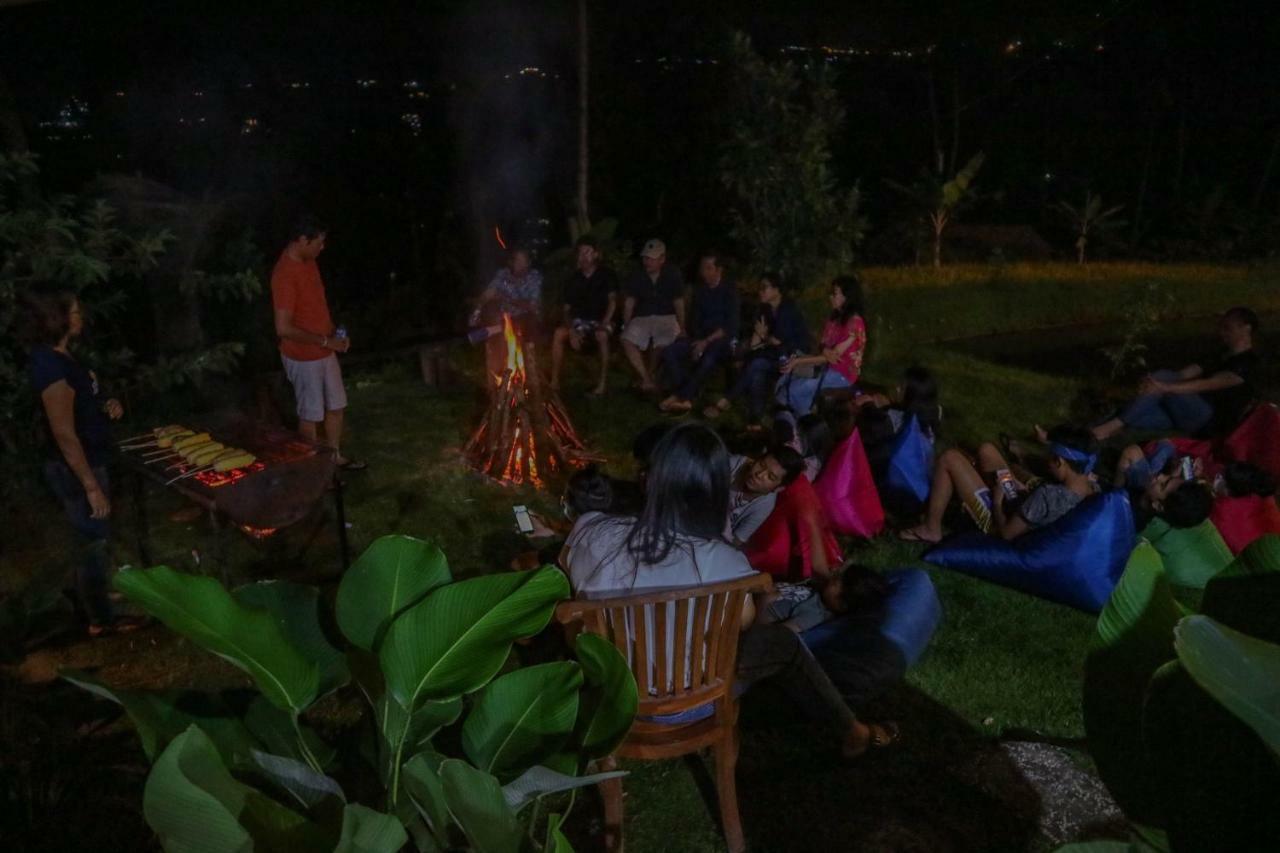 הוילה Munduk Puri Sunny Camp מראה חיצוני תמונה
